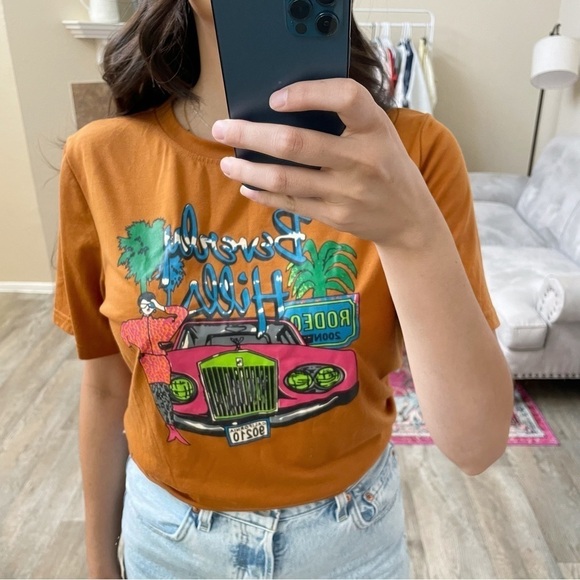 Retro Beverly Hills Crew Neck Graphic Tee - Picture 2 of 6